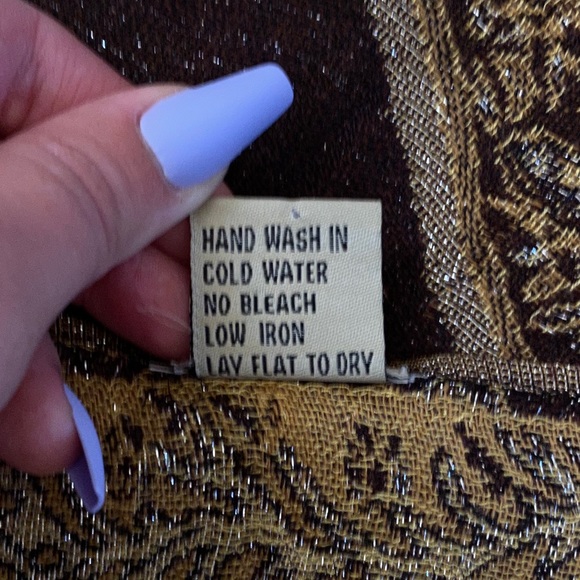 Gold/Brown Large Scarf - Picture 7 of 7